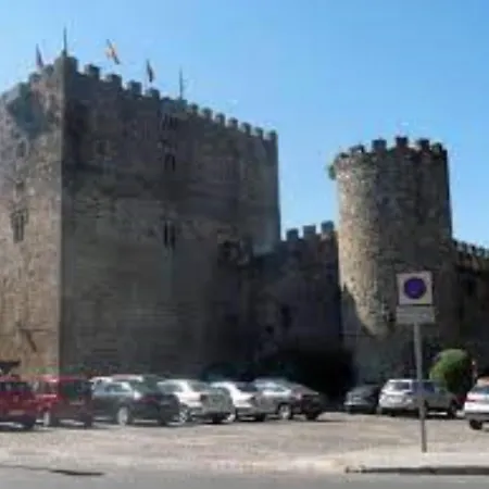 Las Palmeras بيت للعطل